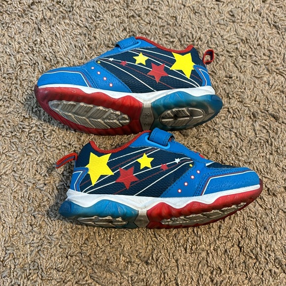 JOSMO Mickey Mouse Shoes - Slip-On Laceless Light-Up Sneakers - Picture 3 of 5